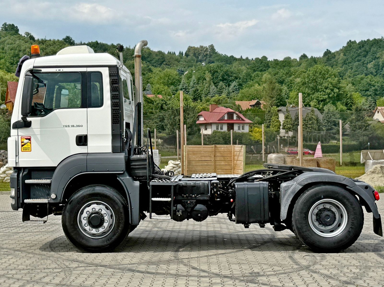 MAN TGS 18.360 * Sattelzugmaschine * 4x4 * TOP - Tahač: obrázek 3 MAN TGS 18.360 * Sattelzugmaschine * 4x4 * TOP - Tahač: obrázek 3