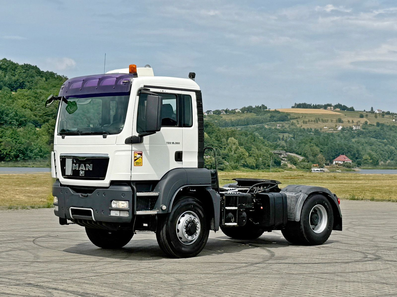 MAN TGS 18.360 * Sattelzugmaschine * 4x4 * TOP - Tahač: obrázek 2 MAN TGS 18.360 * Sattelzugmaschine * 4x4 * TOP - Tahač: obrázek 2