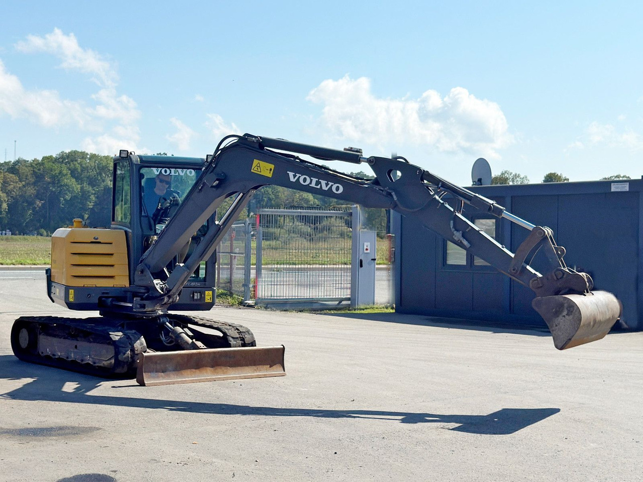 Volvo EC 55 * Raupenbagger * TOPZUSTAND - Buldozer: obrázek 3 Volvo EC 55 * Raupenbagger * TOPZUSTAND - Buldozer: obrázek 3