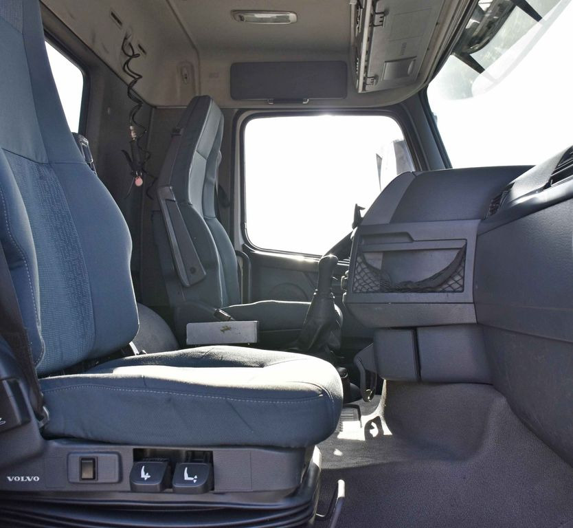 Hákový nosič kontejnerů Volvo FH 500 * Abrollkipper * EPSILON Q150Z79 * TOP Volvo FH 500 * Abrollkipper * EPSILON Q150Z79 * TOP: obrázek 10 Hákový nosič kontejnerů Volvo FH 500 * Abrollkipper * EPSILON Q150Z79 * TOP Volvo FH 500 * Abrollkipper * EPSILON Q150Z79 * TOP: obrázek 10