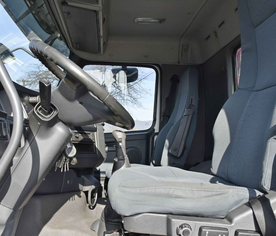 Hákový nosič kontejnerů Volvo FH 500 * Abrollkipper * EPSILON Q150Z79 * TOP Volvo FH 500 * Abrollkipper * EPSILON Q150Z79 * TOP: obrázek 9 Hákový nosič kontejnerů Volvo FH 500 * Abrollkipper * EPSILON Q150Z79 * TOP Volvo FH 500 * Abrollkipper * EPSILON Q150Z79 * TOP: obrázek 9