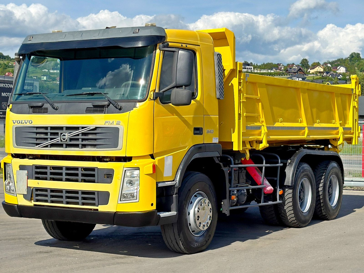 Volvo FM 370 Kipper 6,20 m + BORDMATIC / 8x4 Volvo FM 12 340 Kipper 5,05 m + BORDMATIC / 6x4 - Sklápěč, Auto s hydraulickou rukou: obrázek 5 Volvo FM 370 Kipper 6,20 m + BORDMATIC / 8x4 Volvo FM 12 340 Kipper 5,05 m + BORDMATIC / 6x4 - Sklápěč, Auto s hydraulickou rukou: obrázek 5