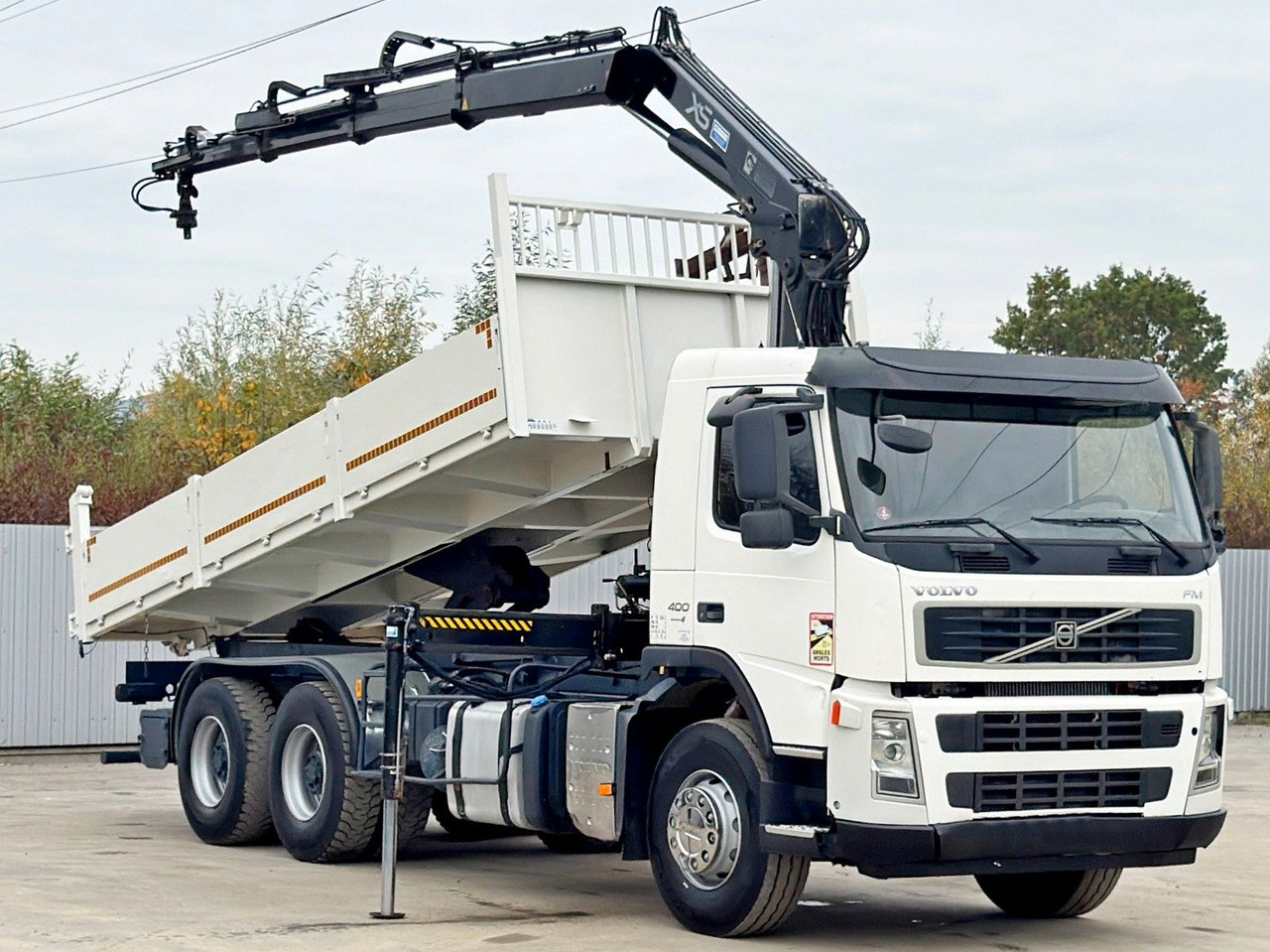 Volvo FM 400 Kipper 6,20m * HIAB 144 B-3 HIDUO* 6x4 - Auto s hydraulickou rukou: obrázek 3 Volvo FM 400 Kipper 6,20m * HIAB 144 B-3 HIDUO* 6x4 - Auto s hydraulickou rukou: obrázek 3