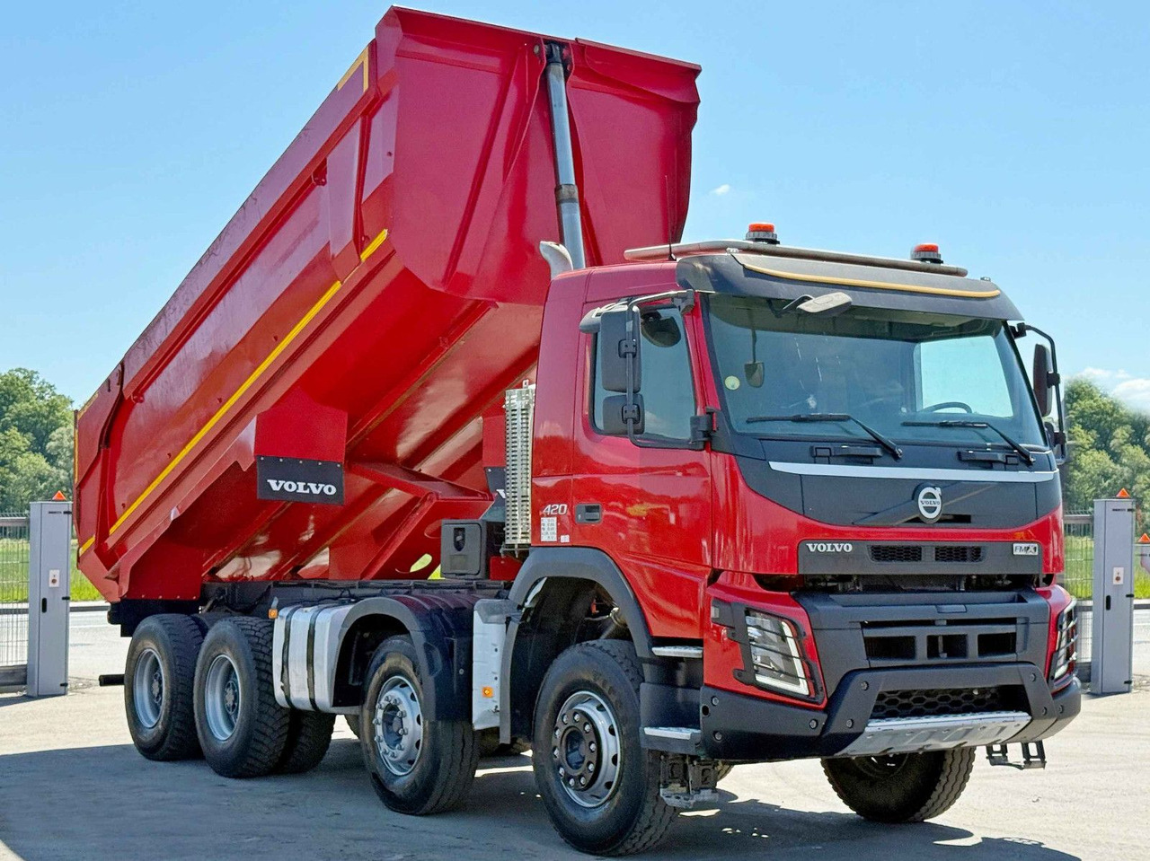 Volvo FMX 420 Kipper * TOPZUSTAND / 8x4 ! - Sklápěč: obrázek 3 Volvo FMX 420 Kipper * TOPZUSTAND / 8x4 ! - Sklápěč: obrázek 3