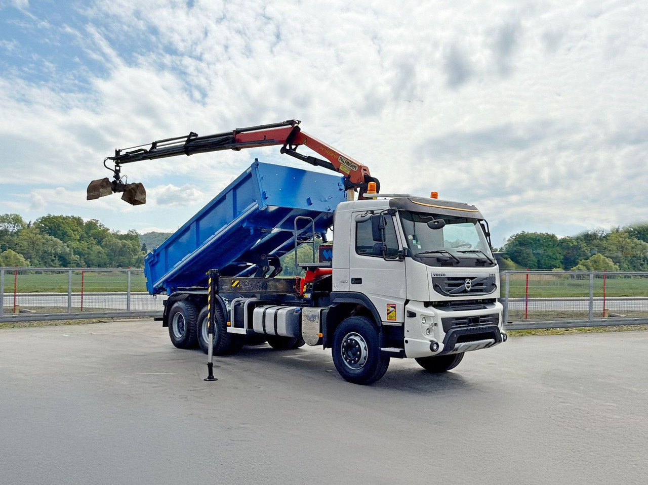 Volvo FMX 450 Kipper 5,15m * PK 14002-EH B * 6x4 * TOP - Auto s hydraulickou rukou: obrázek 2 Volvo FMX 450 Kipper 5,15m * PK 14002-EH B * 6x4 * TOP - Auto s hydraulickou rukou: obrázek 2