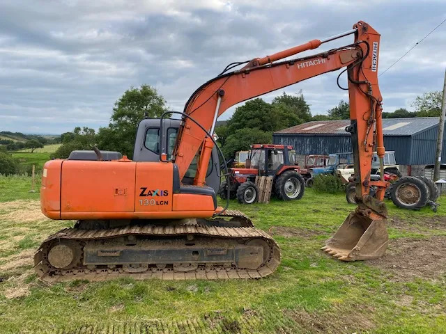Hitachi Zaxis 130-1 - Pásové rýpadlo: obrázek 4 Hitachi Zaxis 130-1 - Pásové rýpadlo: obrázek 4