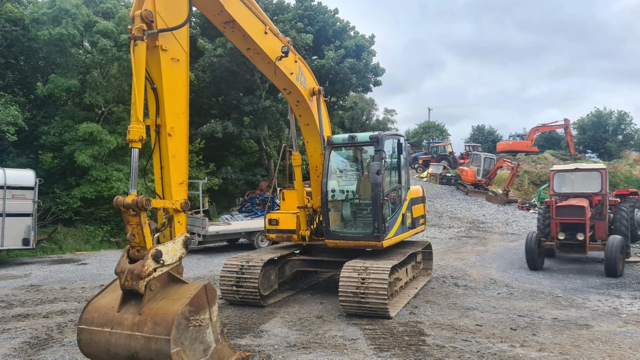 JCB JS 130 - Pásové rýpadlo: obrázek 5 JCB JS 130 - Pásové rýpadlo: obrázek 5