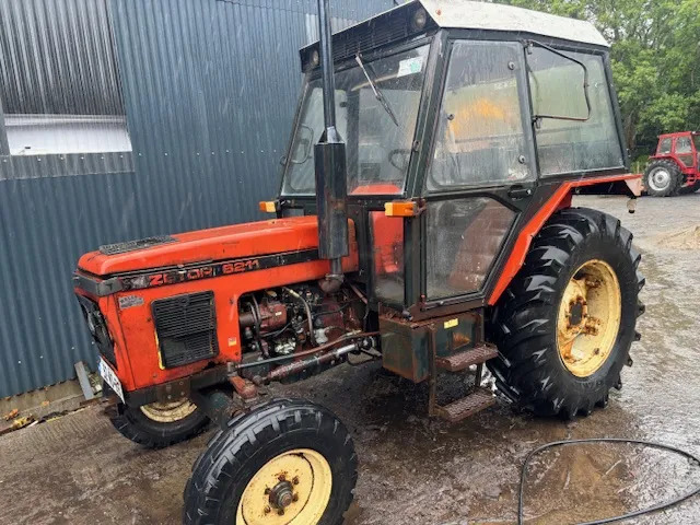 Zetor 6211 - Traktor: obrázek 2 Zetor 6211 - Traktor: obrázek 2