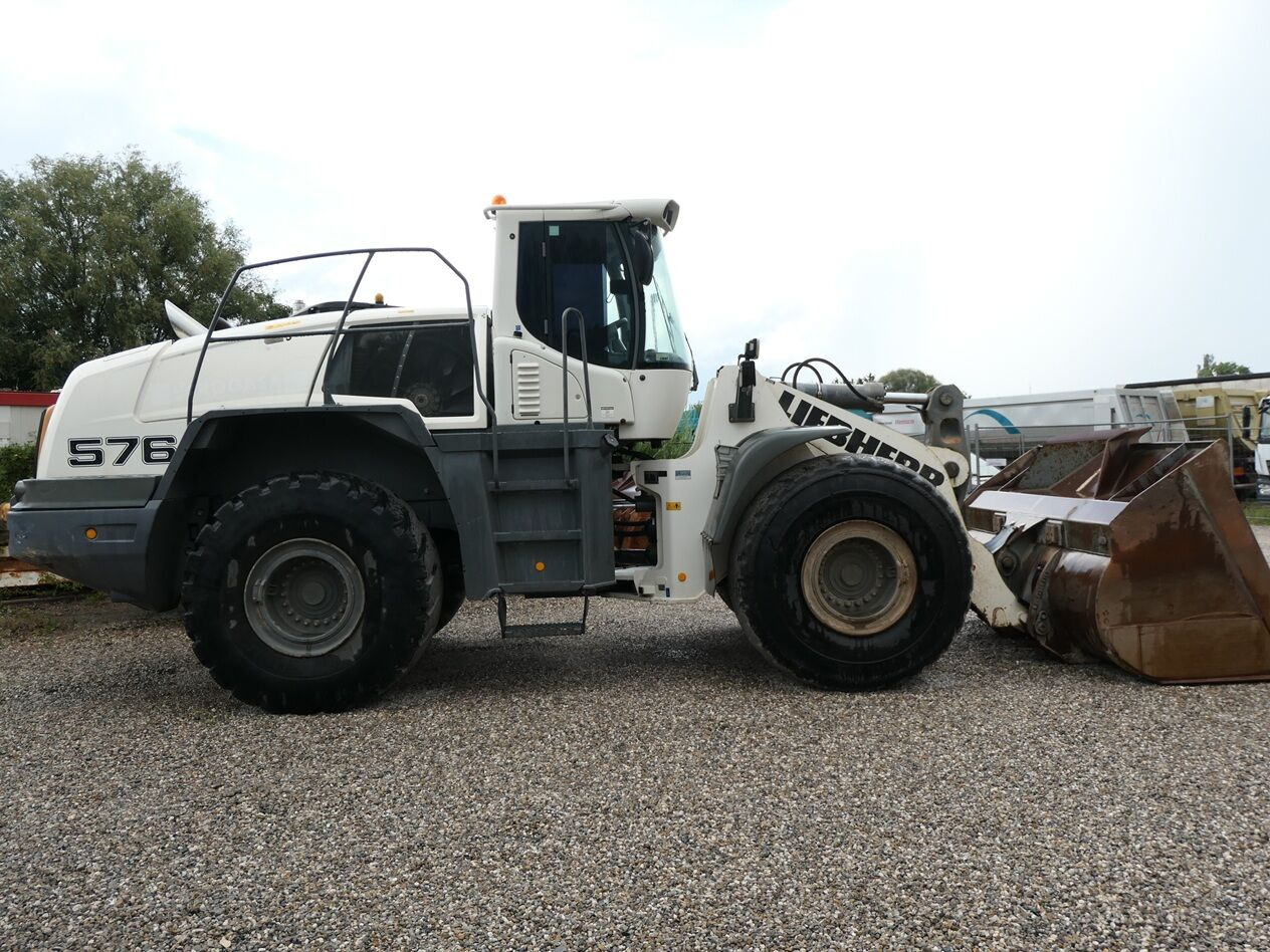 Liebherr L 576 - Kolový nakladač: obrázek 2 Liebherr L 576 - Kolový nakladač: obrázek 2