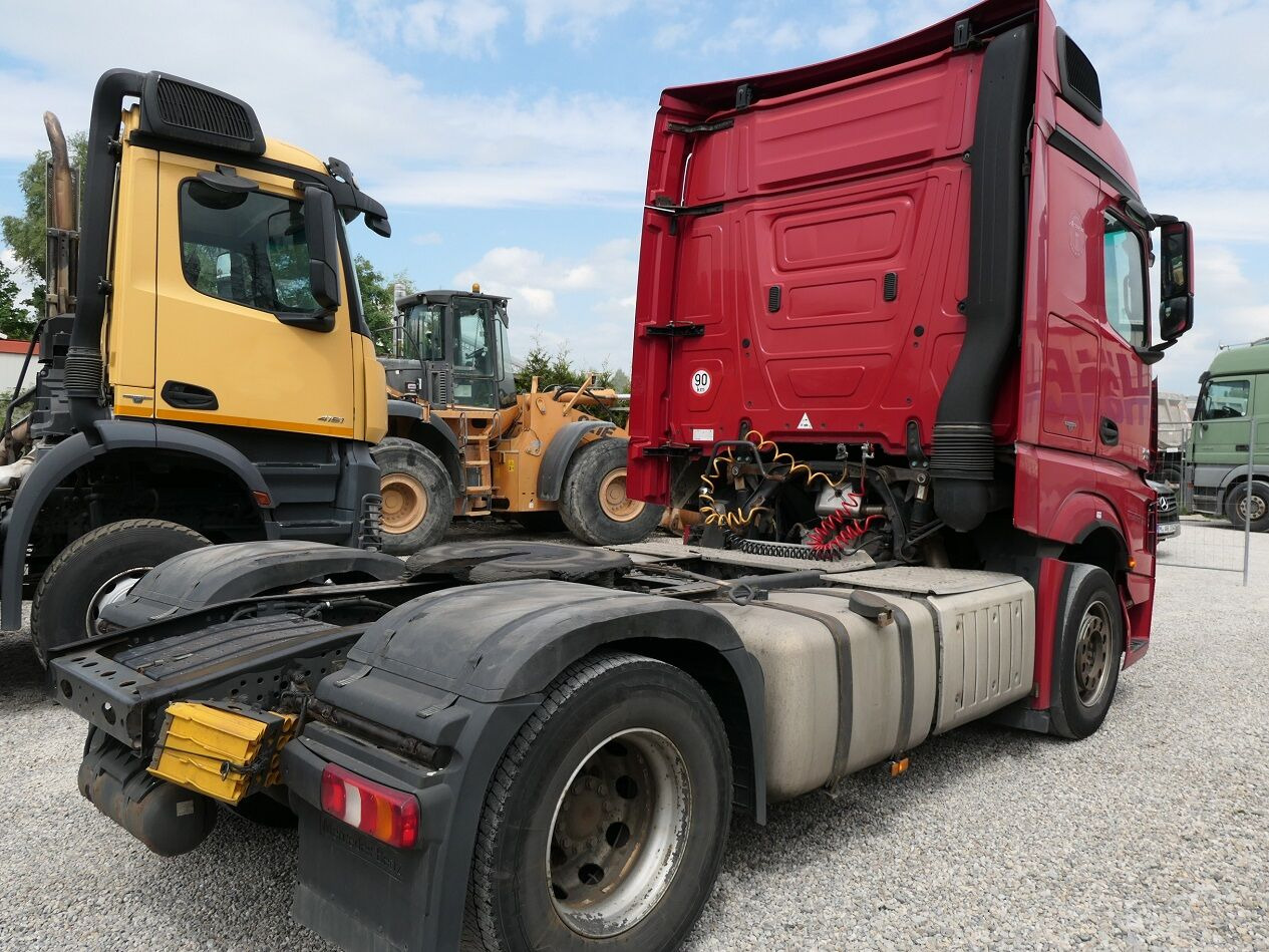 Tahač Mercedes-Benz Actros 1845: obrázek 6