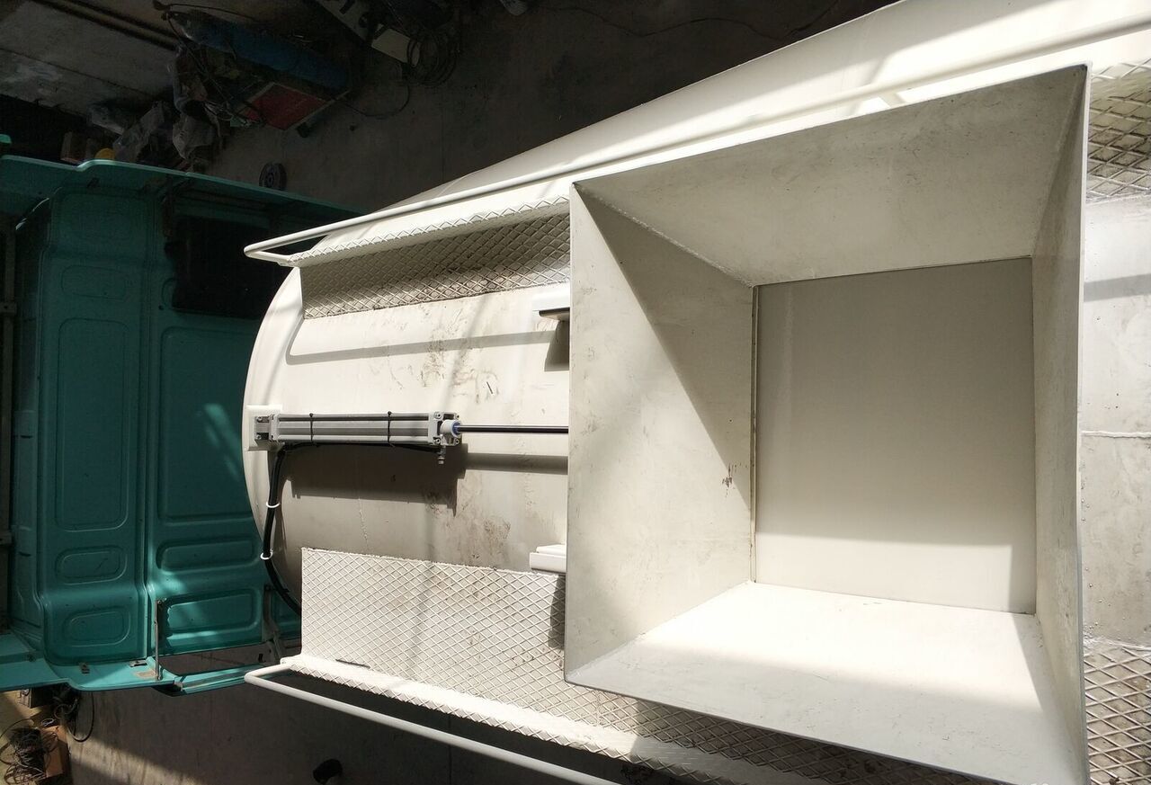 LIDER 2022 year new Slurry Tanker Farmer Agriculture Field Tanker - Cisternový návěs: obrázek 2 LIDER 2022 year new Slurry Tanker Farmer Agriculture Field Tanker - Cisternový návěs: obrázek 2