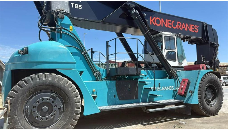 KONECRANES NCN 85 - 4535 TB5 - Reach stacker: obrázek 4 KONECRANES NCN 85 - 4535 TB5 - Reach stacker: obrázek 4