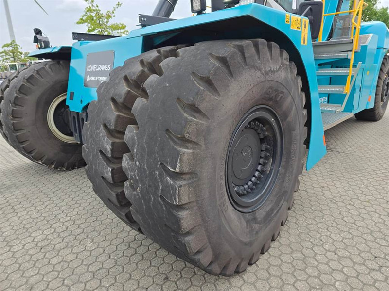Reach stacker KONECRANES SMV 4632 TC5: obrázek 10
