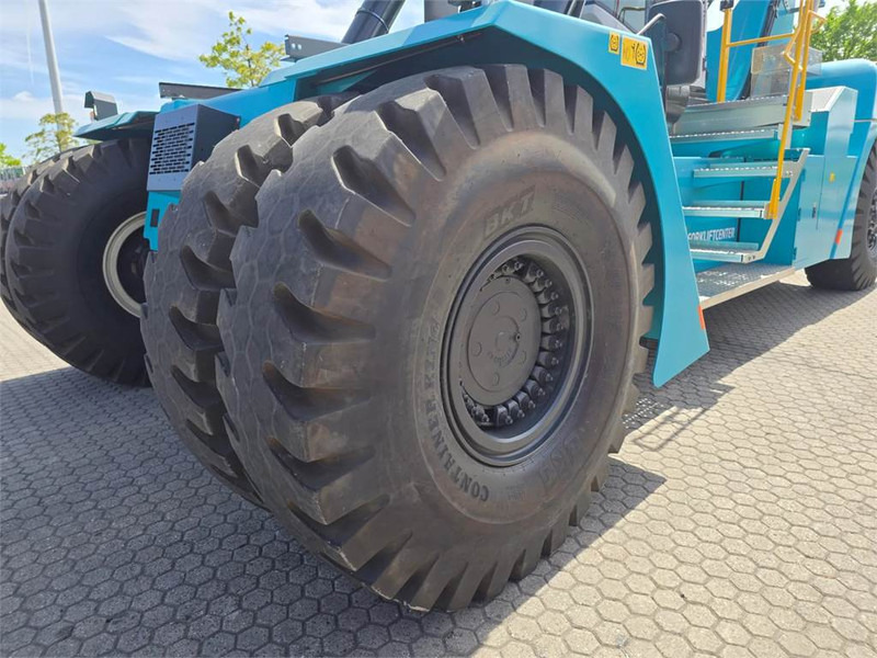 Reach stacker KONECRANES SMV 4632 TC5: obrázek 12