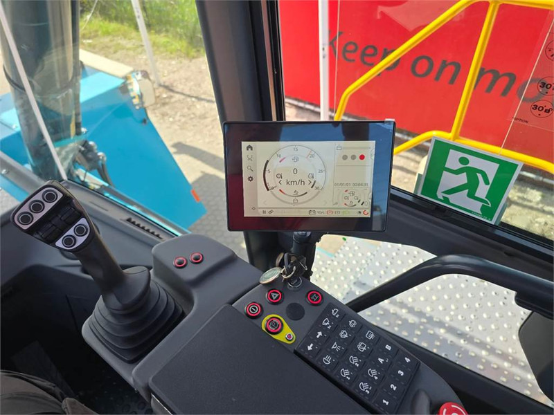 Reach stacker KONECRANES SMV 4632 TC5: obrázek 17
