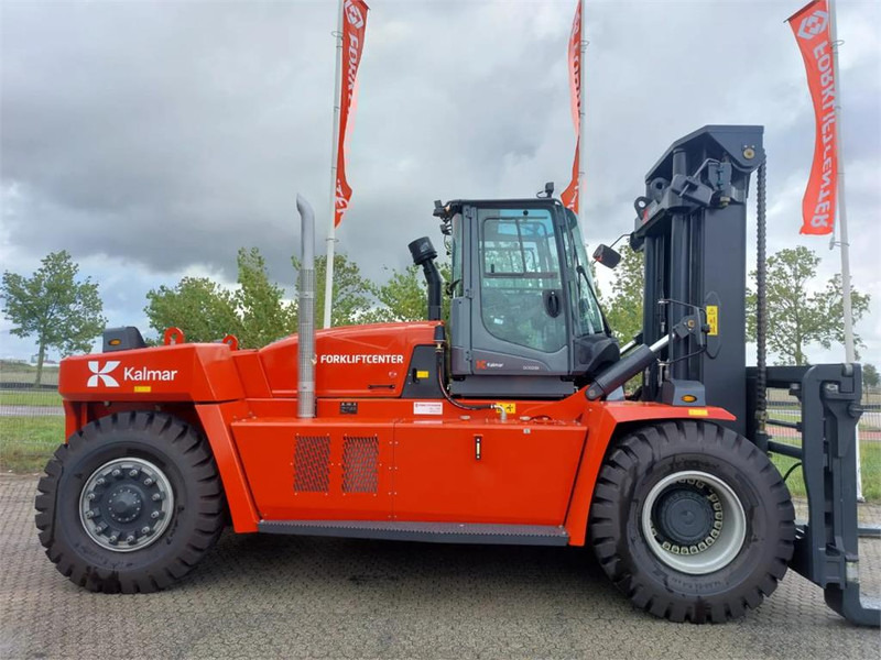 Kalmar DCG250-12 - Dieselový vysokozdvižný vozík: obrázek 1 Kalmar DCG250-12 - Dieselový vysokozdvižný vozík: obrázek 1