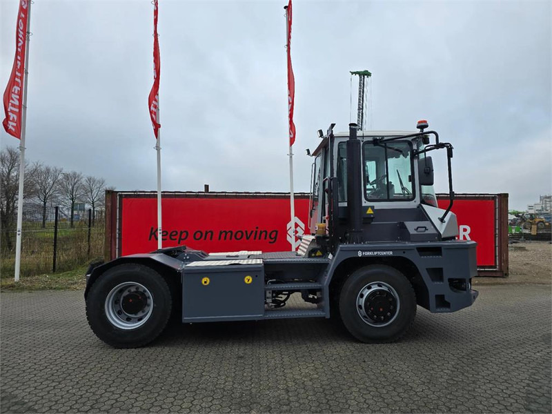 Mafi R336 4x4 - Terminálový traktor: obrázek 3 Mafi R336 4x4 - Terminálový traktor: obrázek 3