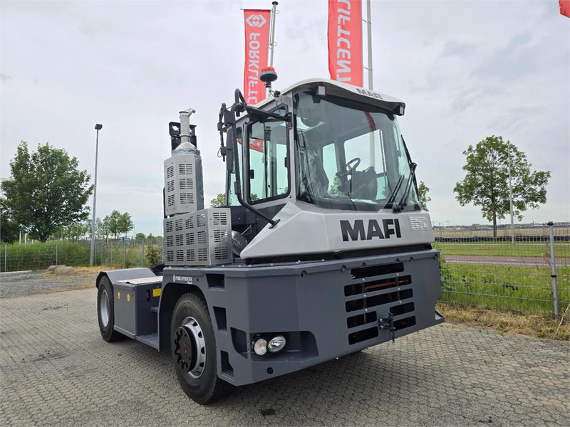 Mafi R336 4x4 - Terminálový traktor: obrázek 1 Mafi R336 4x4 - Terminálový traktor: obrázek 1