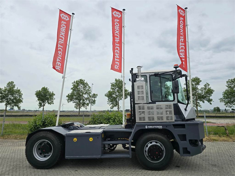 Mafi R336 4x4 - Terminálový traktor: obrázek 3 Mafi R336 4x4 - Terminálový traktor: obrázek 3