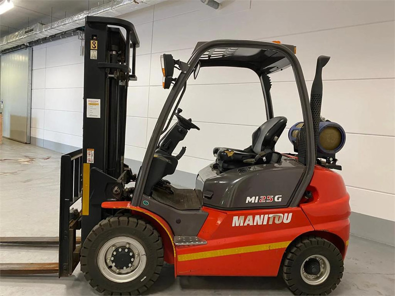 Manitou MI25G - Plynový vysokozdvižný vozík: obrázek 2 Manitou MI25G - Plynový vysokozdvižný vozík: obrázek 2
