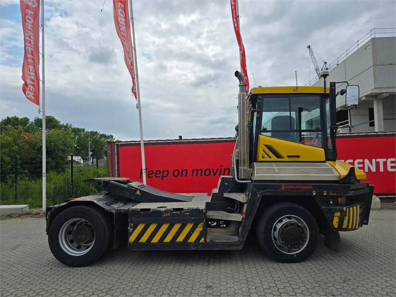 Terberg RT283 4x4 - Terminálový traktor: obrázek 3 Terberg RT283 4x4 - Terminálový traktor: obrázek 3