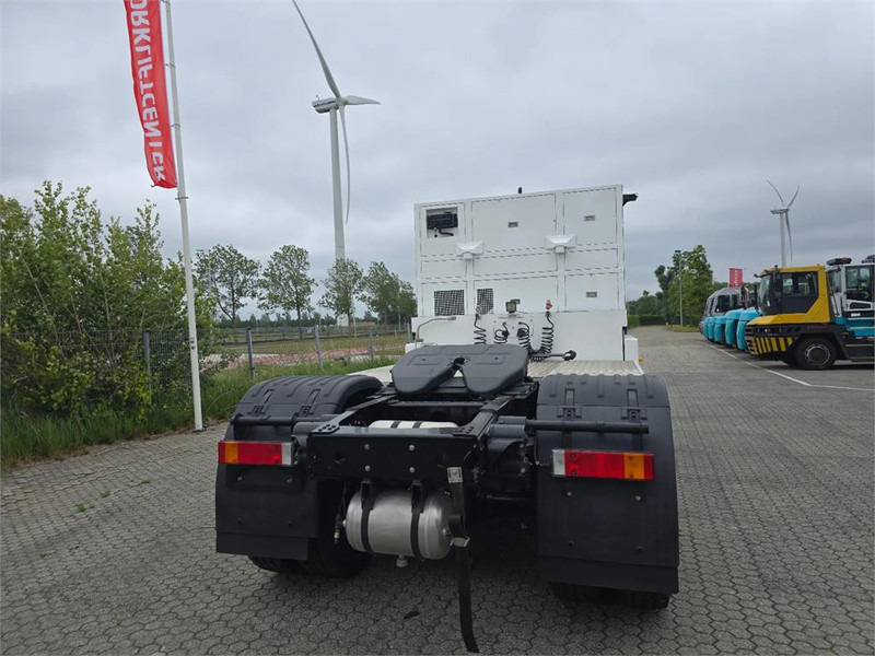 WESTWELL Autonomous Q-Truck Q084D - Terminálový traktor: obrázek 5 WESTWELL Autonomous Q-Truck Q084D - Terminálový traktor: obrázek 5