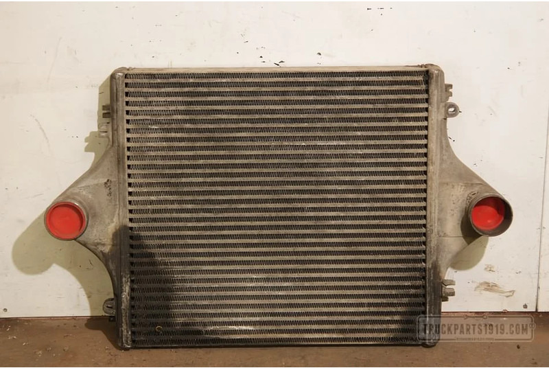 Behr HELLA SERVICE Cooling System Interkoeler MAN - Chladič pro Nákladní auto: obrázek 1 Behr HELLA SERVICE Cooling System Interkoeler MAN - Chladič pro Nákladní auto: obrázek 1