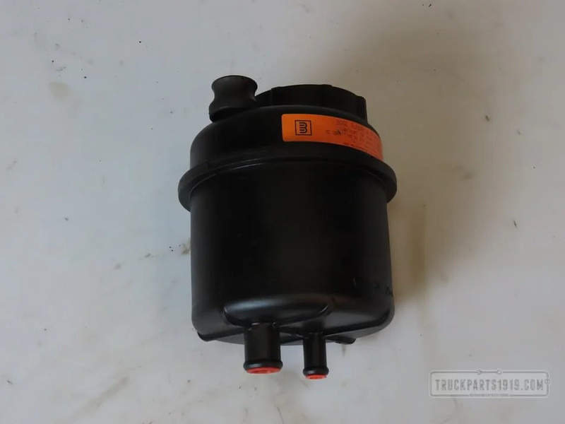 DAF Axle & Steering Parts Stuurolie reservoir DAF - Expanzní nádobka pro Nákladní auto: obrázek 1 DAF Axle & Steering Parts Stuurolie reservoir DAF - Expanzní nádobka pro Nákladní auto: obrázek 1