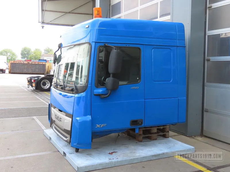 DAF Cabine XF Space Cab - Kabina a interiér pro Nákladní auto: obrázek 2 DAF Cabine XF Space Cab - Kabina a interiér pro Nákladní auto: obrázek 2
