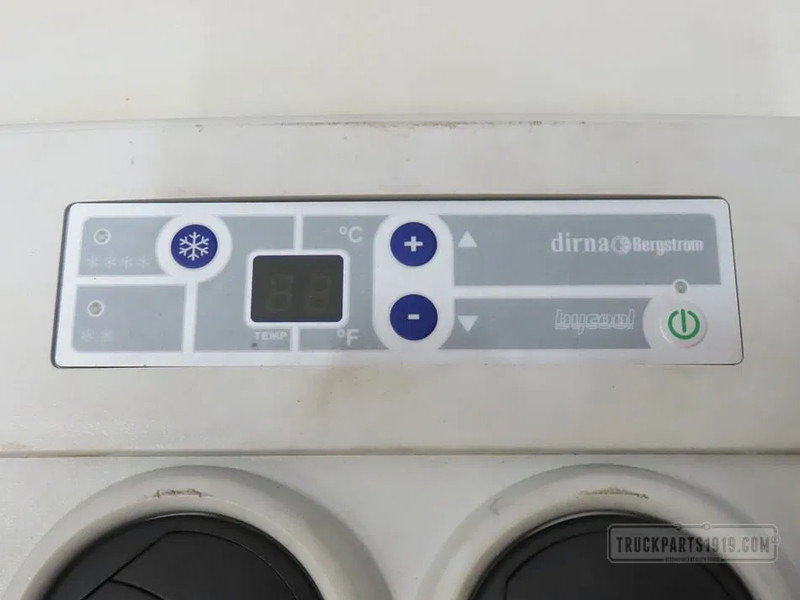 DAF Heating, Ventilation & AC Dak airco unit DAF XF - Topení/ Ventilace pro Nákladní auto: obrázek 3 DAF Heating, Ventilation & AC Dak airco unit DAF XF - Topení/ Ventilace pro Nákladní auto: obrázek 3