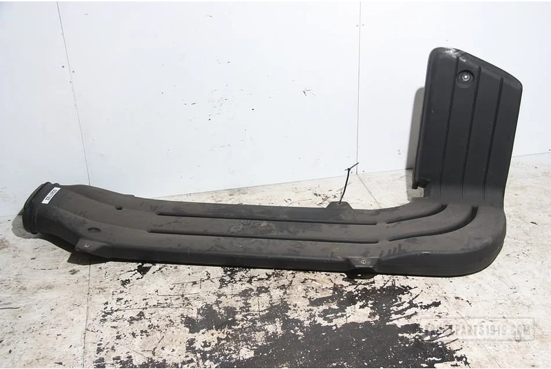 Mercedes-Benz Body & Chassis Parts Luchtinlaatpijp MB Actros - Systém sání vzduchu pro Nákladní auto: obrázek 1 Mercedes-Benz Body & Chassis Parts Luchtinlaatpijp MB Actros - Systém sání vzduchu pro Nákladní auto: obrázek 1