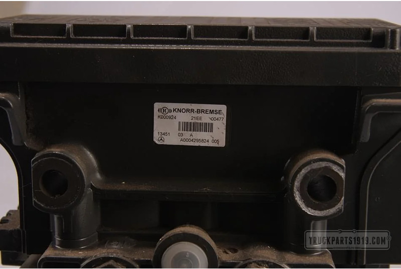 Mercedes-Benz Brake System Achteras EBS modulator MB MP4 - Brzdový ventil pro Nákladní auto: obrázek 3 Mercedes-Benz Brake System Achteras EBS modulator MB MP4 - Brzdový ventil pro Nákladní auto: obrázek 3