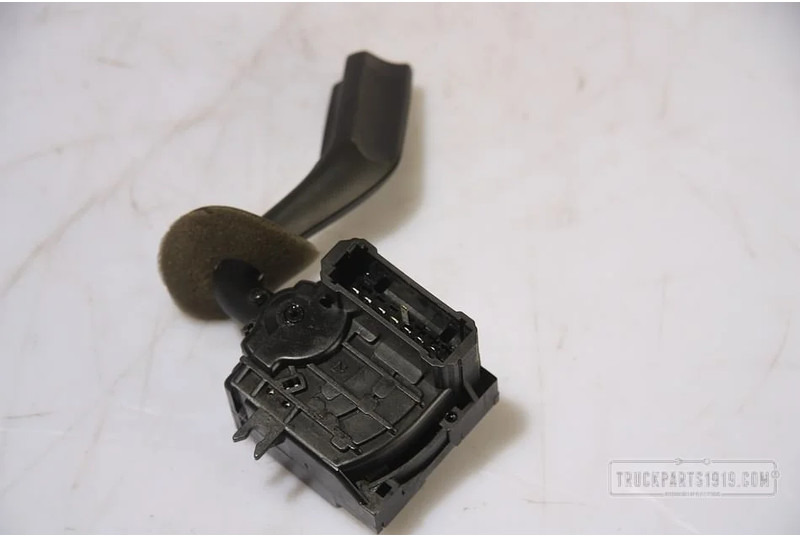 Renault Electrical System Motorremschakelaar Renault - Spínač sloupku řízení pro Nákladní auto: obrázek 2 Renault Electrical System Motorremschakelaar Renault - Spínač sloupku řízení pro Nákladní auto: obrázek 2