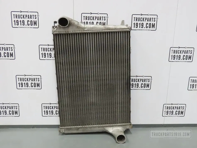 Volvo 22174108 | Interkoeler FM - Chladič pro Nákladní auto: obrázek 1 Volvo 22174108 | Interkoeler FM - Chladič pro Nákladní auto: obrázek 1