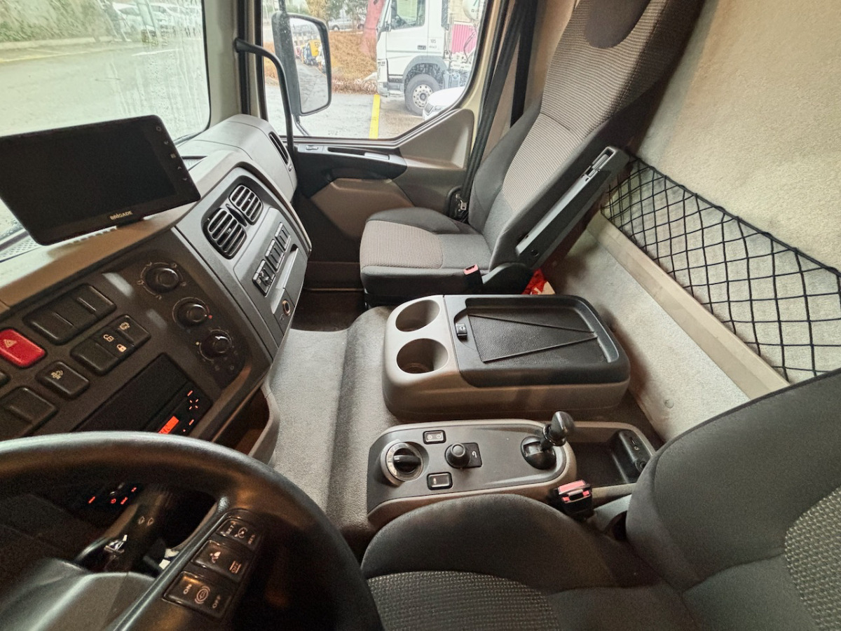 DAF LF 280 - Chladírenský nákladní automobil: obrázek 5 DAF LF 280 - Chladírenský nákladní automobil: obrázek 5