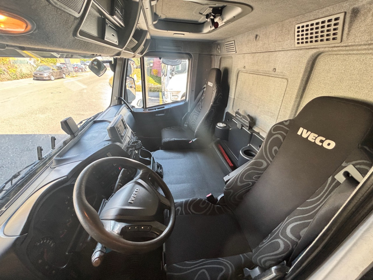 IVECO 190S42 Stralis - Chladírenský nákladní automobil: obrázek 4 IVECO 190S42 Stralis - Chladírenský nákladní automobil: obrázek 4