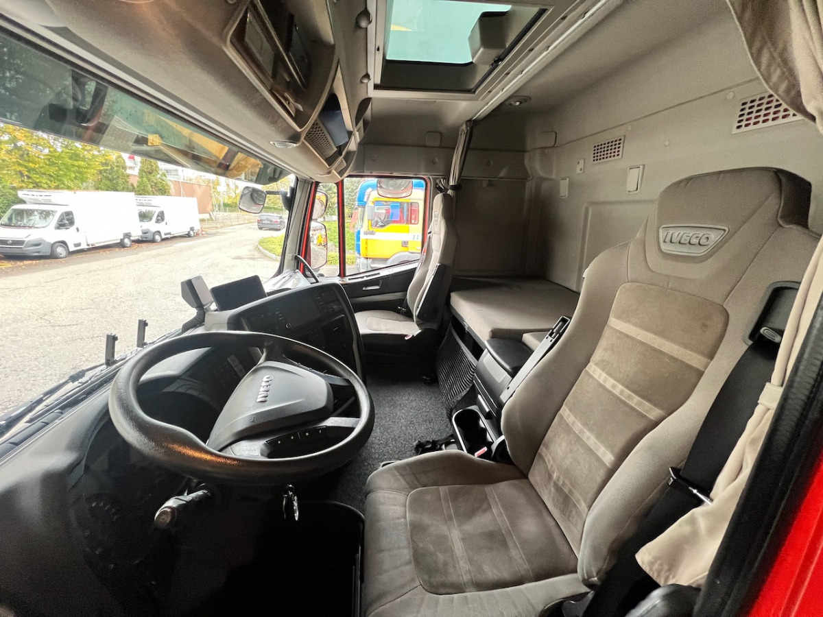 IVECO 260S42 Stralis - Skříňový nákladní auto: obrázek 4 IVECO 260S42 Stralis - Skříňový nákladní auto: obrázek 4