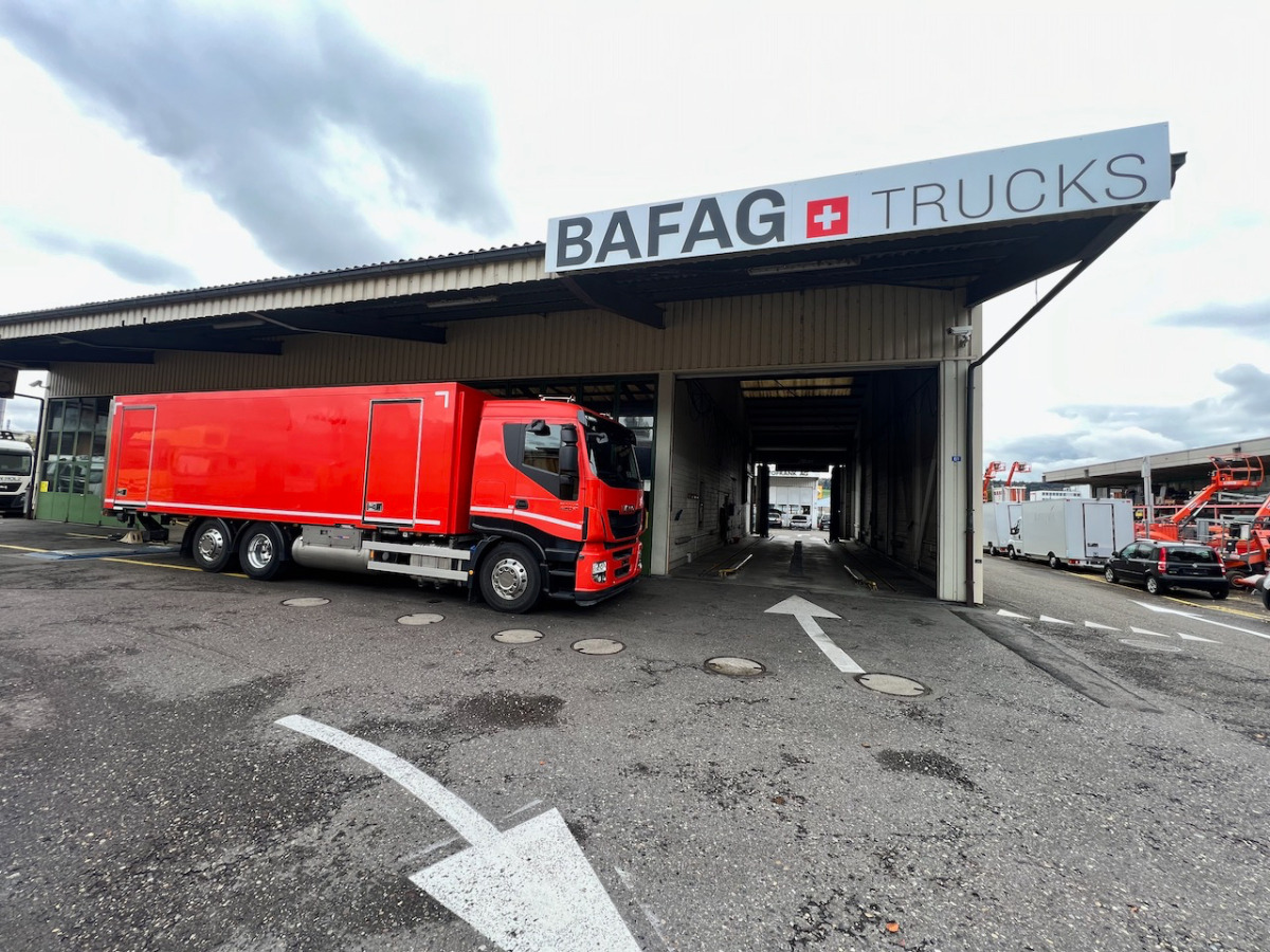 IVECO 260S42 Stralis - Skříňový nákladní auto: obrázek 2 IVECO 260S42 Stralis - Skříňový nákladní auto: obrázek 2