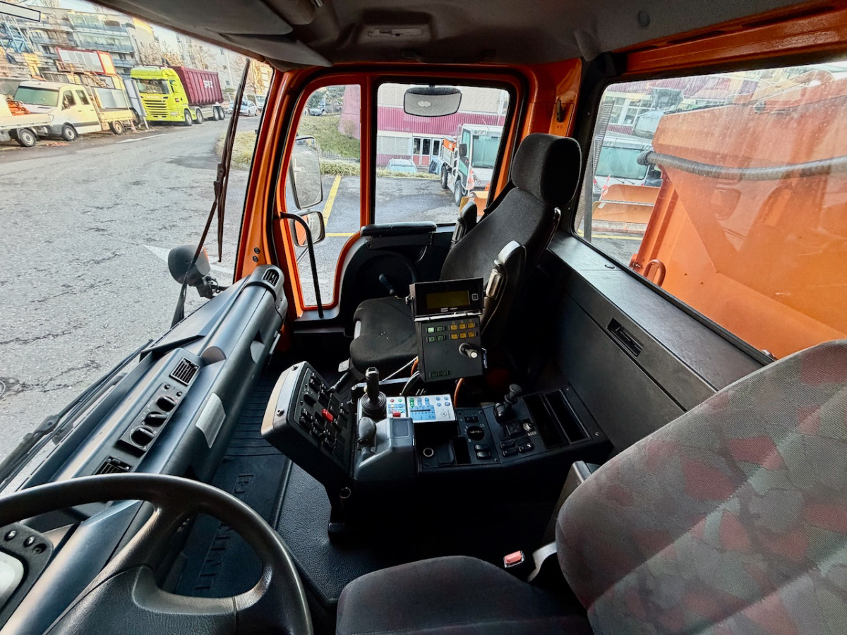 Komunální/ Speciální technika UNIMOG U400: obrázek 8