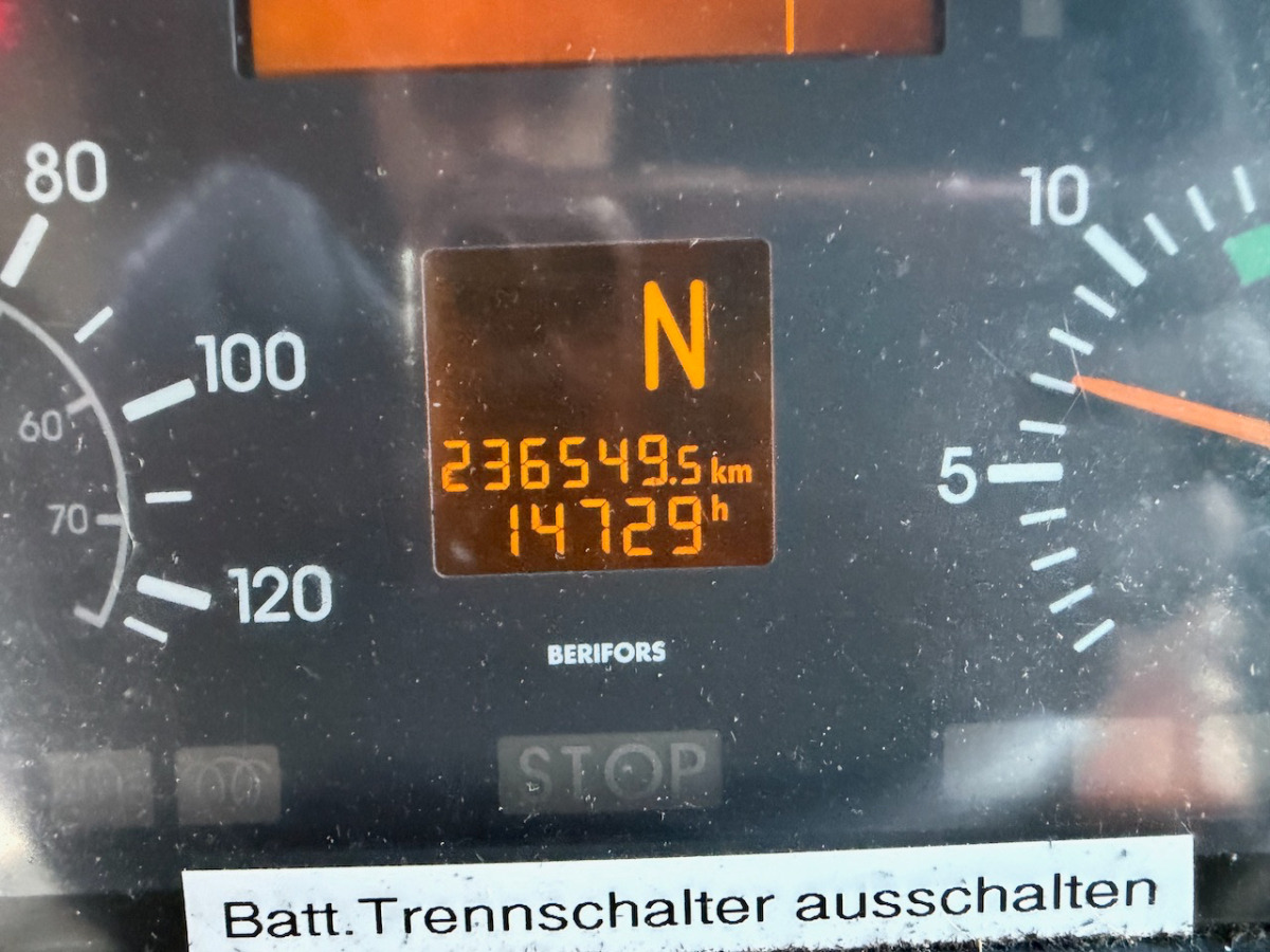 Komunální/ Speciální technika UNIMOG U400: obrázek 9