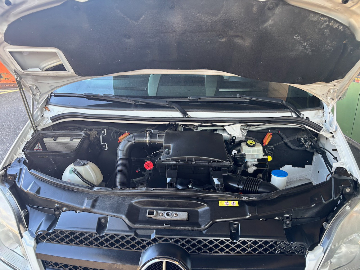 Dodávka valník, Dodávka s dvojitou kabinou MERCEDES 316 CDI: obrázek 17 Dodávka valník, Dodávka s dvojitou kabinou MERCEDES 316 CDI: obrázek 17