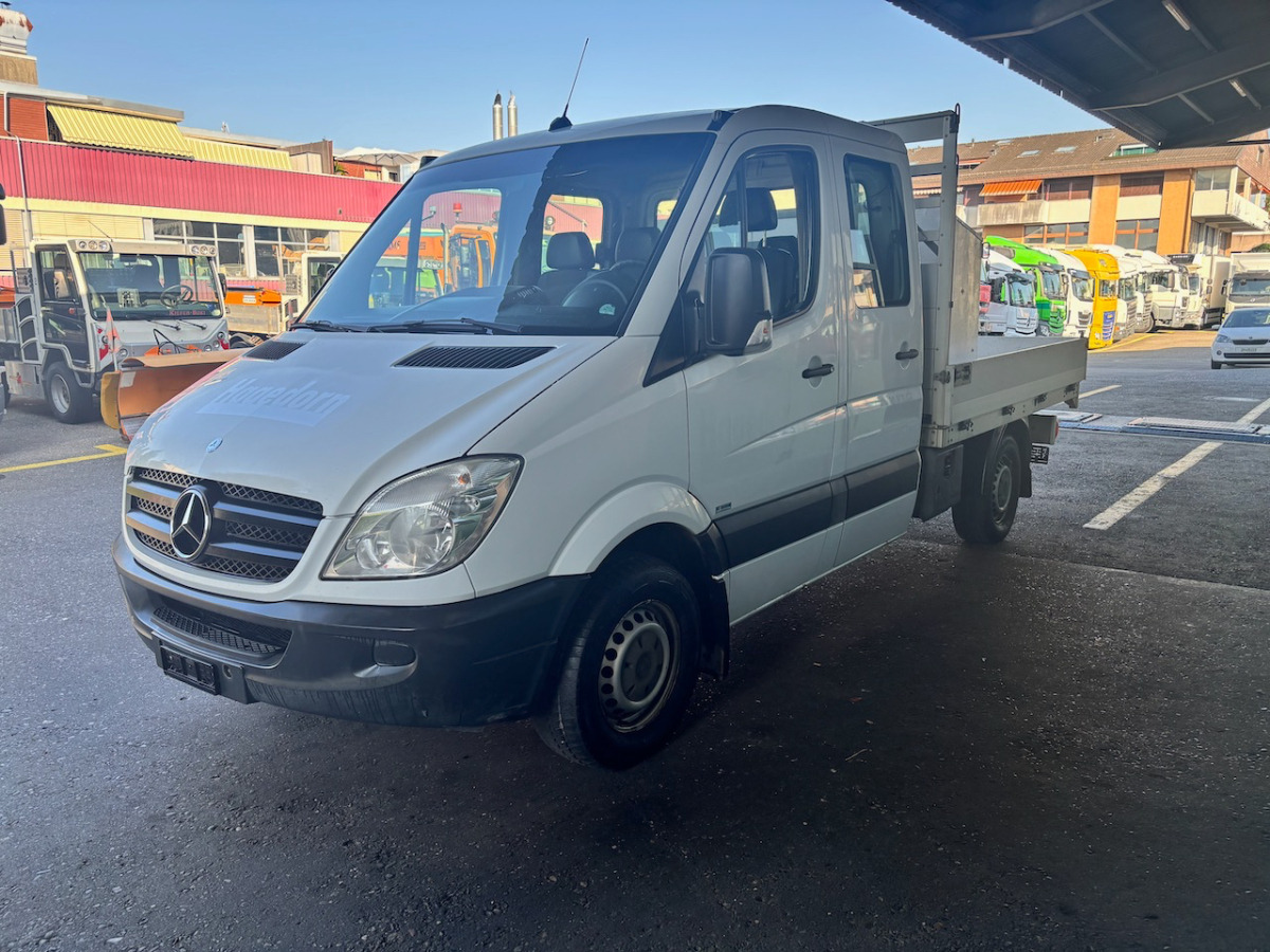 Dodávka valník, Dodávka s dvojitou kabinou MERCEDES 316 CDI: obrázek 9 Dodávka valník, Dodávka s dvojitou kabinou MERCEDES 316 CDI: obrázek 9