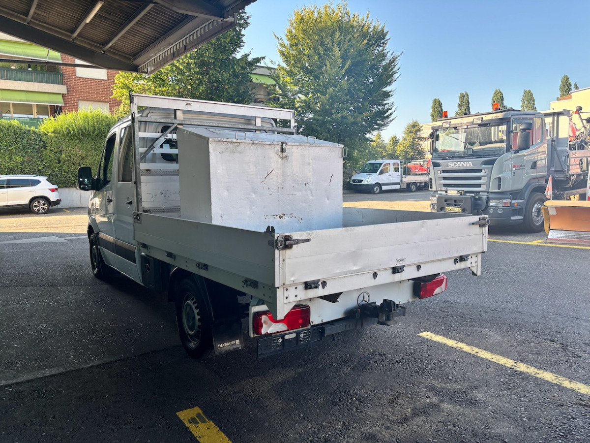 Dodávka valník, Dodávka s dvojitou kabinou MERCEDES 316 CDI: obrázek 8 Dodávka valník, Dodávka s dvojitou kabinou MERCEDES 316 CDI: obrázek 8