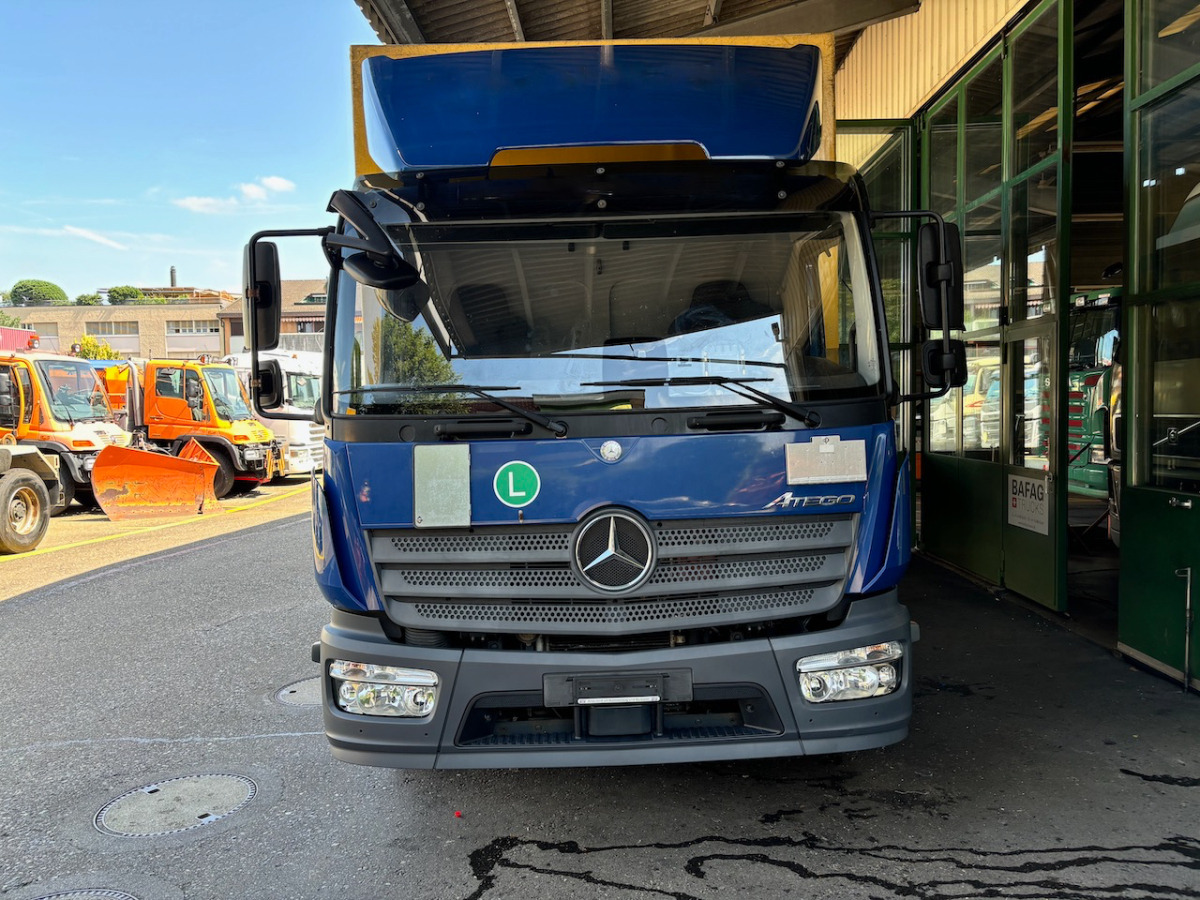 MERCEDES Atego 1224 - Plachtový nákladní auto: obrázek 3 MERCEDES Atego 1224 - Plachtový nákladní auto: obrázek 3