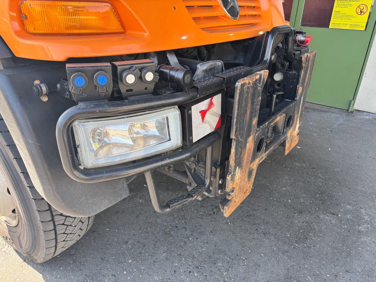 UNIMOG U400 - Sklápěč: obrázek 5 UNIMOG U400 - Sklápěč: obrázek 5
