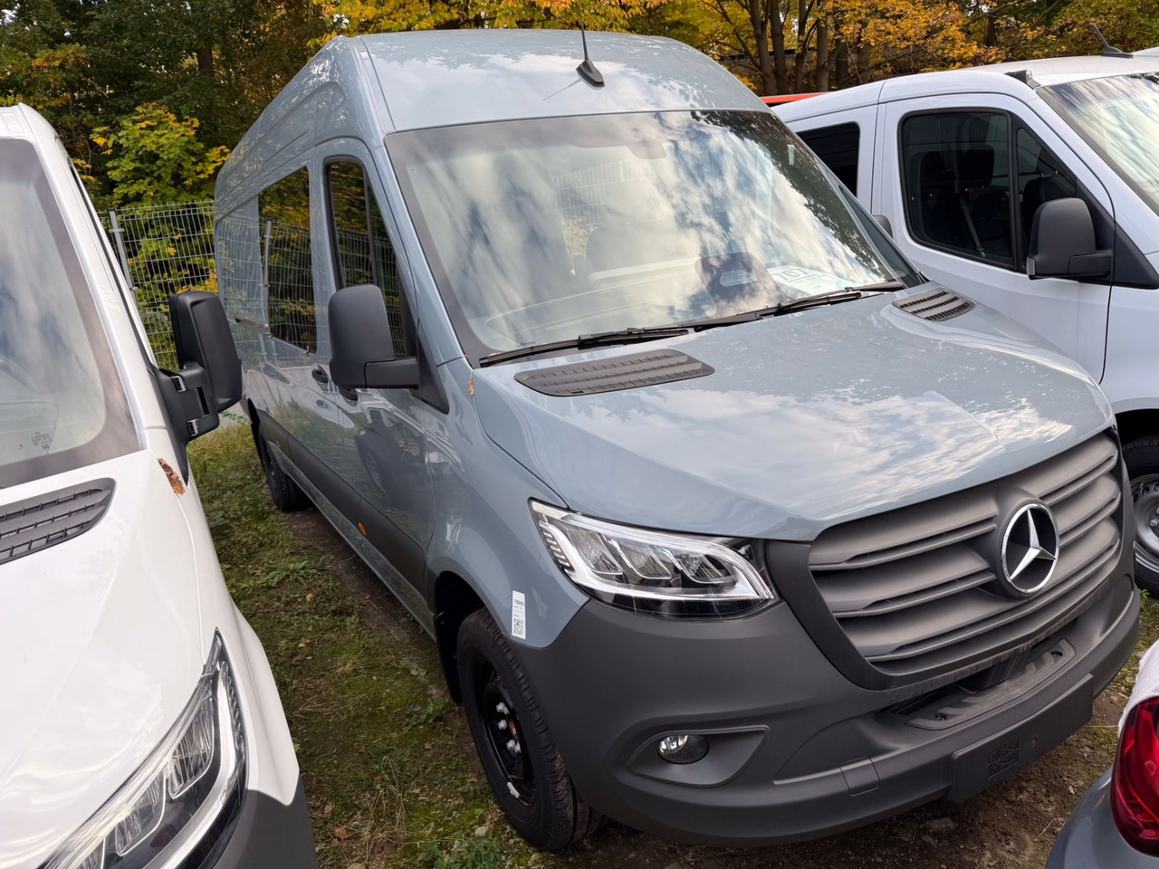Mercedes-Benz Sprinter 317 L3H2 6-Sitzer - Furgon, Dodávka s dvojitou kabinou: obrázek 1 Mercedes-Benz Sprinter 317 L3H2 6-Sitzer - Furgon, Dodávka s dvojitou kabinou: obrázek 1