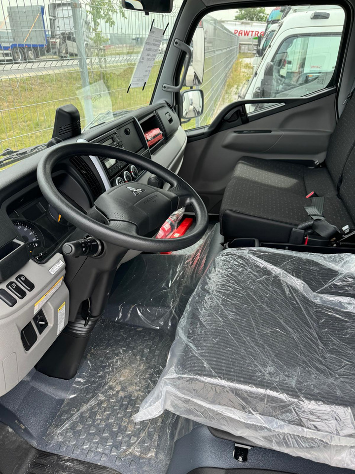 Mitsubishi Canter FUSO 70C18 Isotherm Koffer - Izotermický nákladní automobil: obrázek 3 Mitsubishi Canter FUSO 70C18 Isotherm Koffer - Izotermický nákladní automobil: obrázek 3