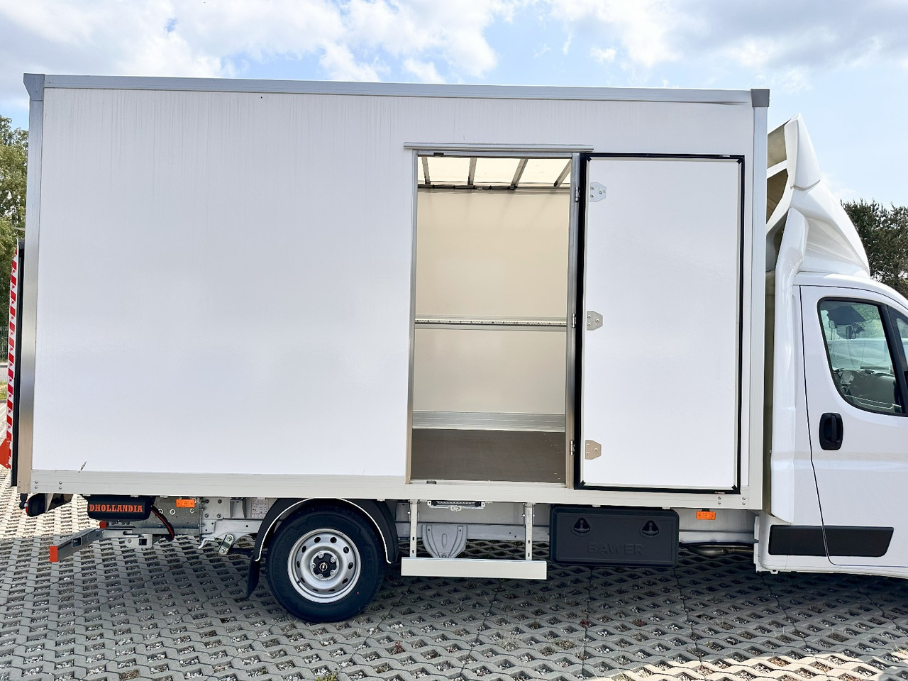 Opel Movano 180 DHollandia - Dodávka skřín: obrázek 3 Opel Movano 180 DHollandia - Dodávka skřín: obrázek 3