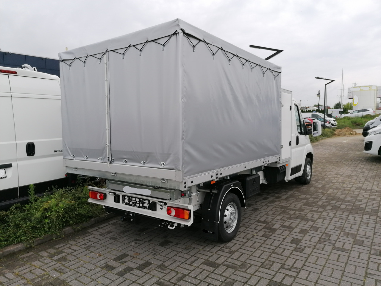 Renault Master 170 Kipper - Dodávka sklápěč: obrázek 3 Renault Master 170 Kipper - Dodávka sklápěč: obrázek 3