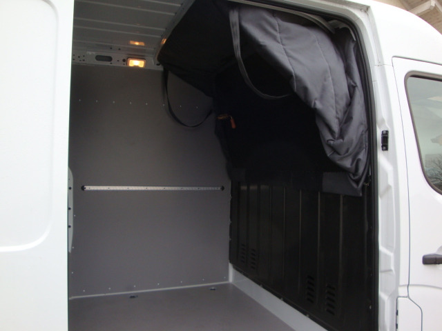 Renault Master 170 L3H2 KLAPPBETT - Furgon: obrázek 2 Renault Master 170 L3H2 KLAPPBETT - Furgon: obrázek 2